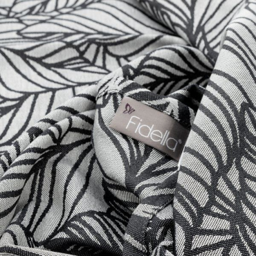 Fidella Fastvikle – Dancing Leaves – Black/white