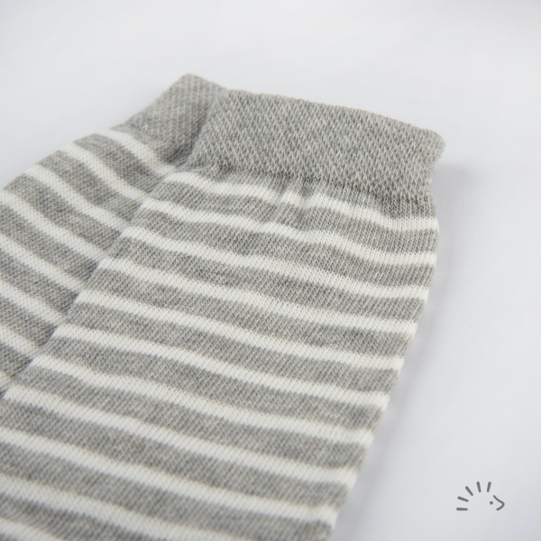Iobio benvarmere i økologisk bomuld - light grey-striped ecru