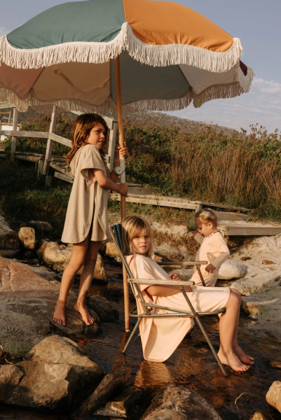Cloby UV-poncho med UPF 50+ - sandy beach/peanut brown - vælg størrelse