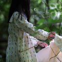Little Green Radicals Sømandskjole i Økologisk Bomuld – Creme Botanisk